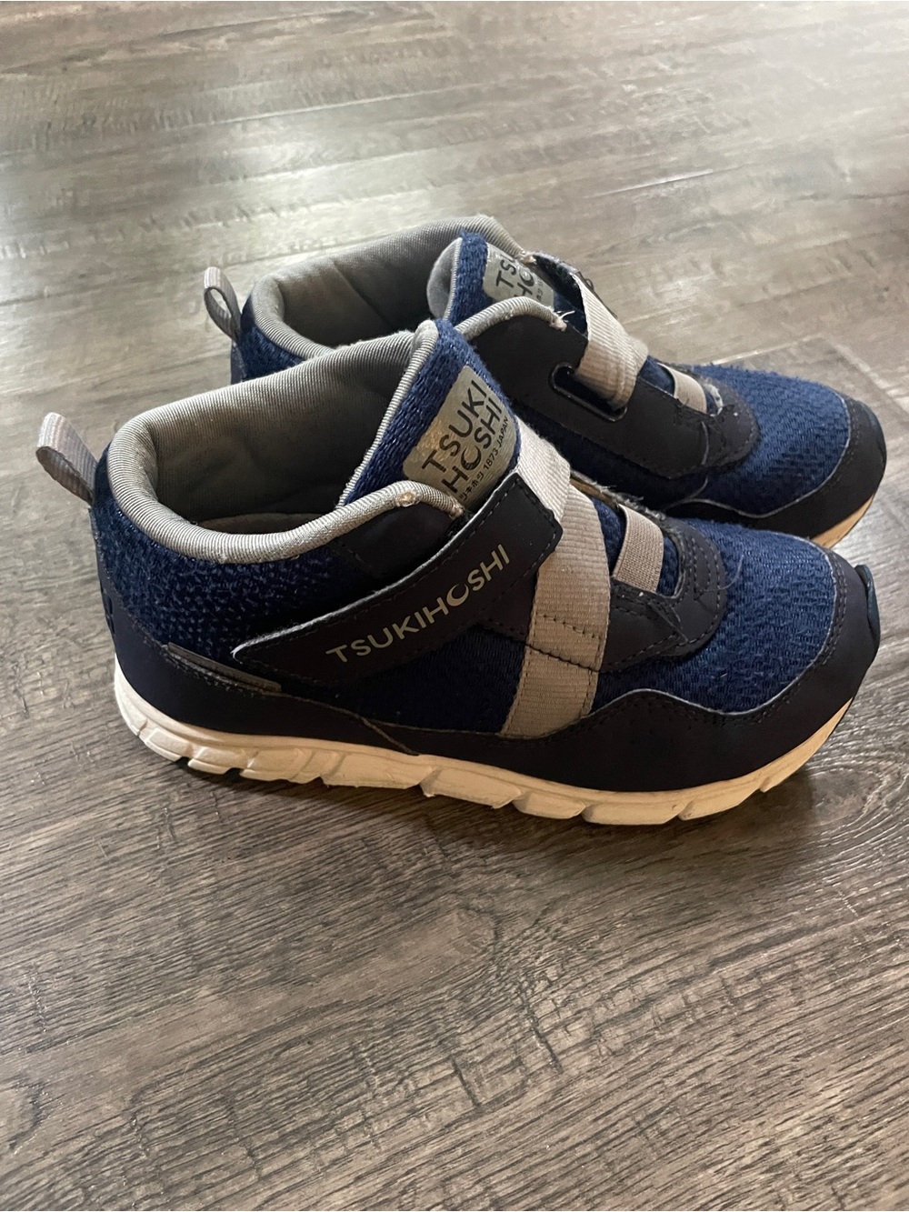 Tsukihoshi Navy and Gray Kids Slip-On Sneakers